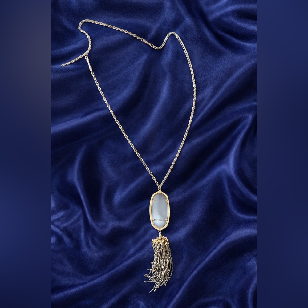 Elegant Gold and Silver Pendant Necklace